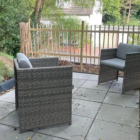 Burgunderwiese 公寓 *